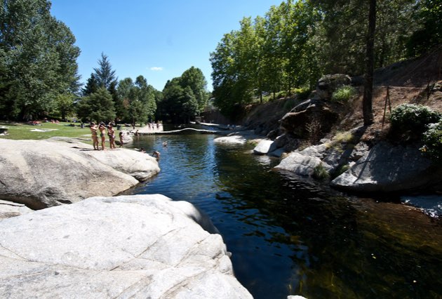 Hotel Mirador de Gredos - Entorno Piscina natural arenas San Pedro